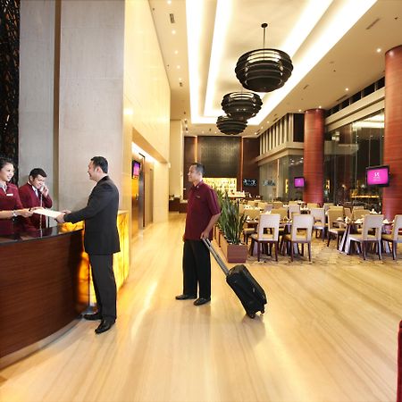 Swiss-Belinn SKA Pekanbaru Bagian luar foto