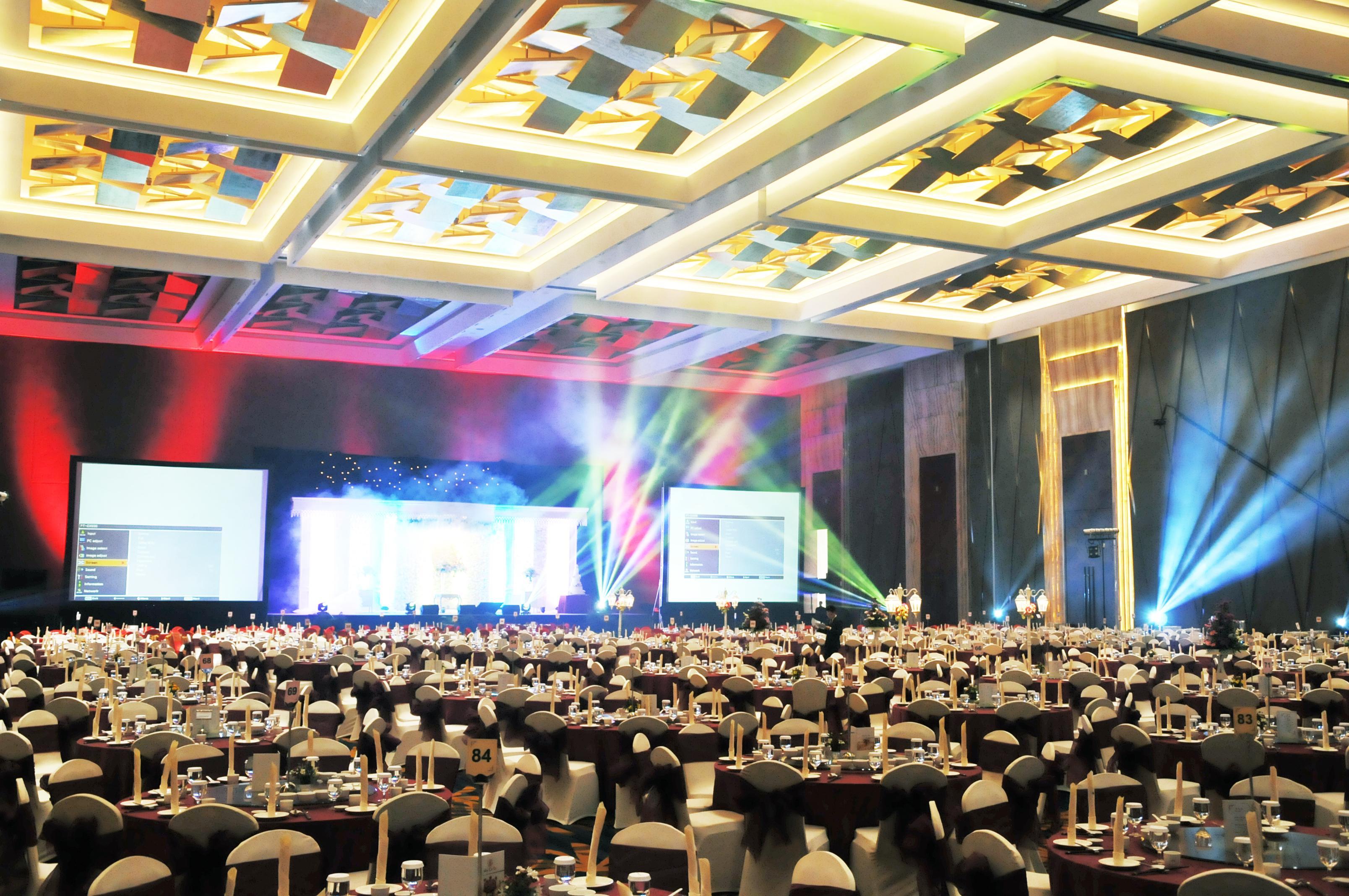 Swiss-Belinn SKA Pekanbaru Bagian luar foto