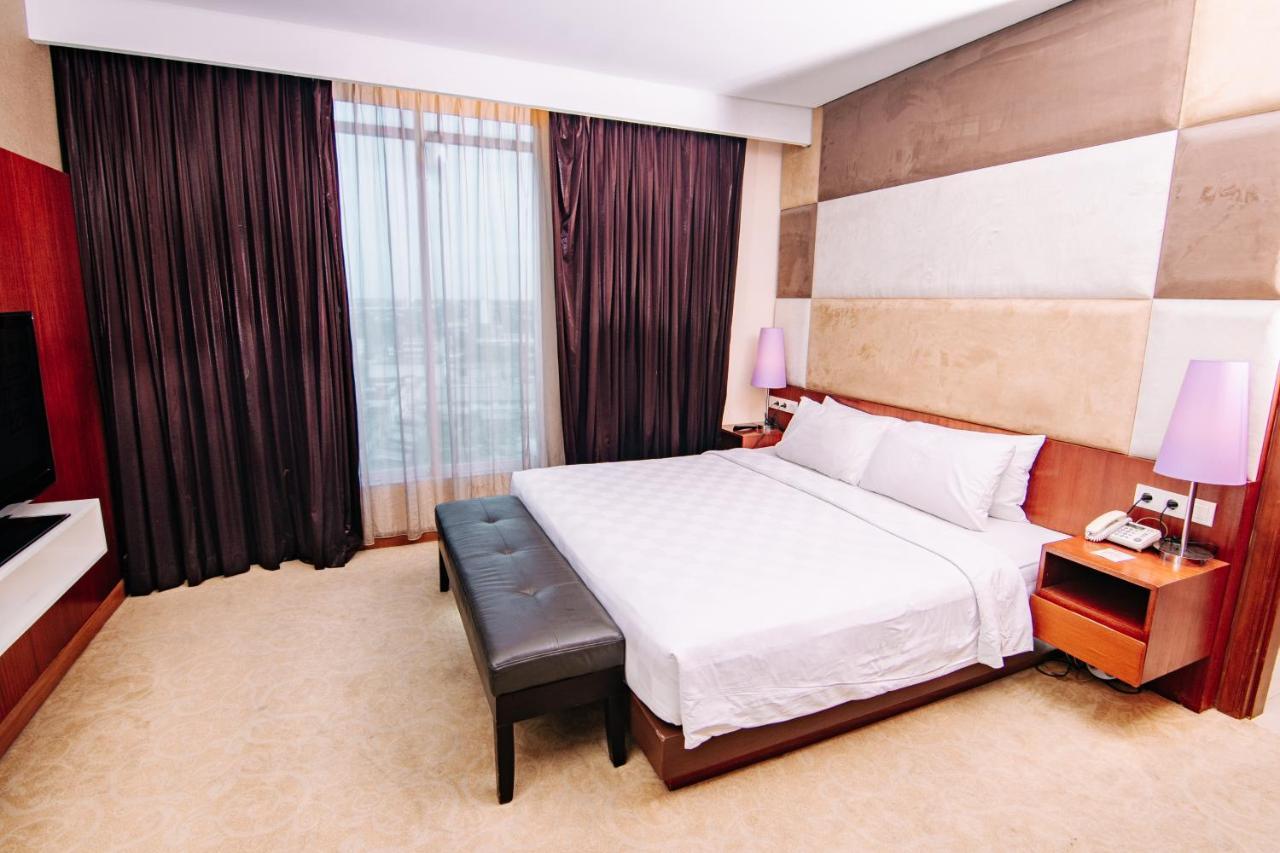 Swiss-Belinn SKA Pekanbaru Bagian luar foto