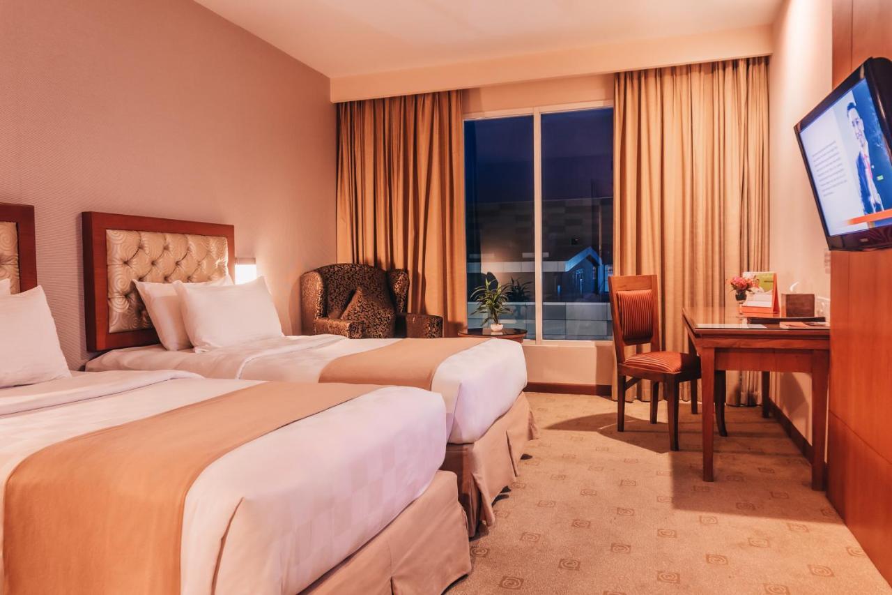 Swiss-Belinn SKA Pekanbaru Bagian luar foto